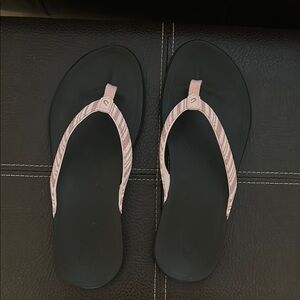 OluKai Black and Pink Sandals with Minimalist Y-Strap
